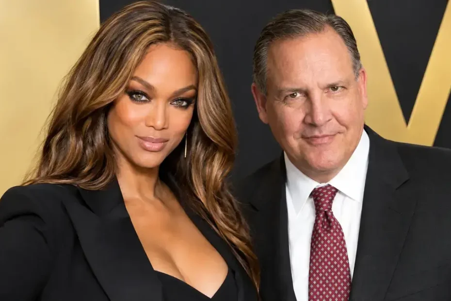 Tyra Banks and Greg Hayes together at a formal event